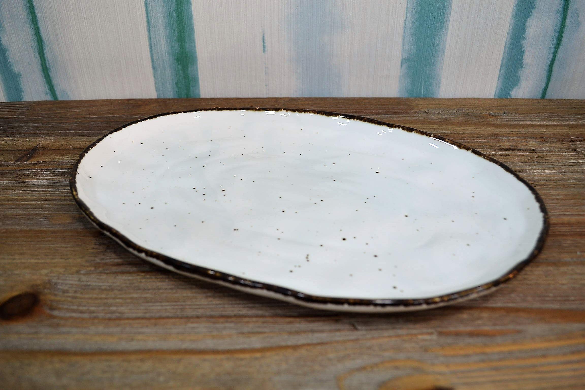 Vassoio Ovale CM. 32X22.5 Bianco in Porcellana New Bone China Dipinta A Mano Collezione Stone D15347 Henriette