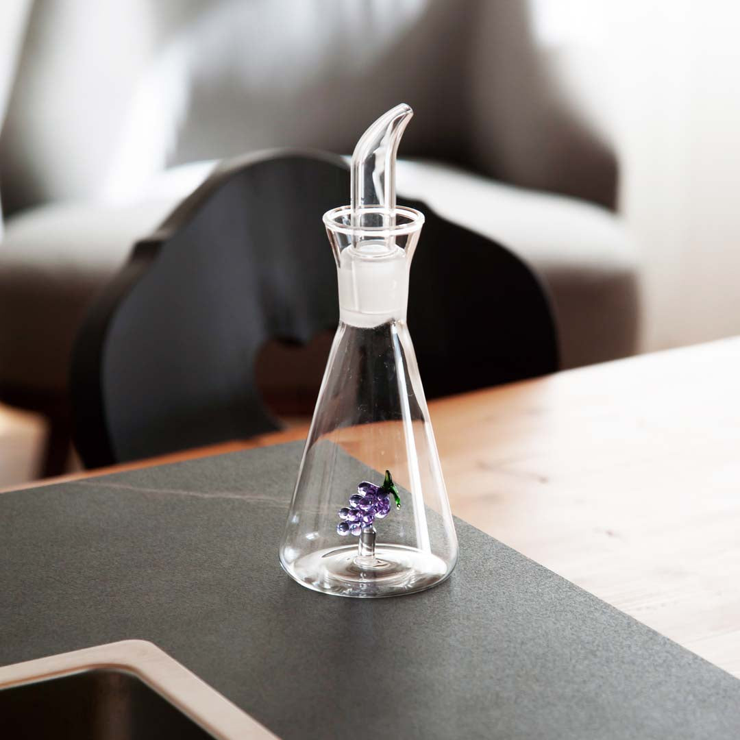Acetiera in vetro borosilicato con decoro in vetro colorato con figura grappolo d'uva - WD Lifestyle
