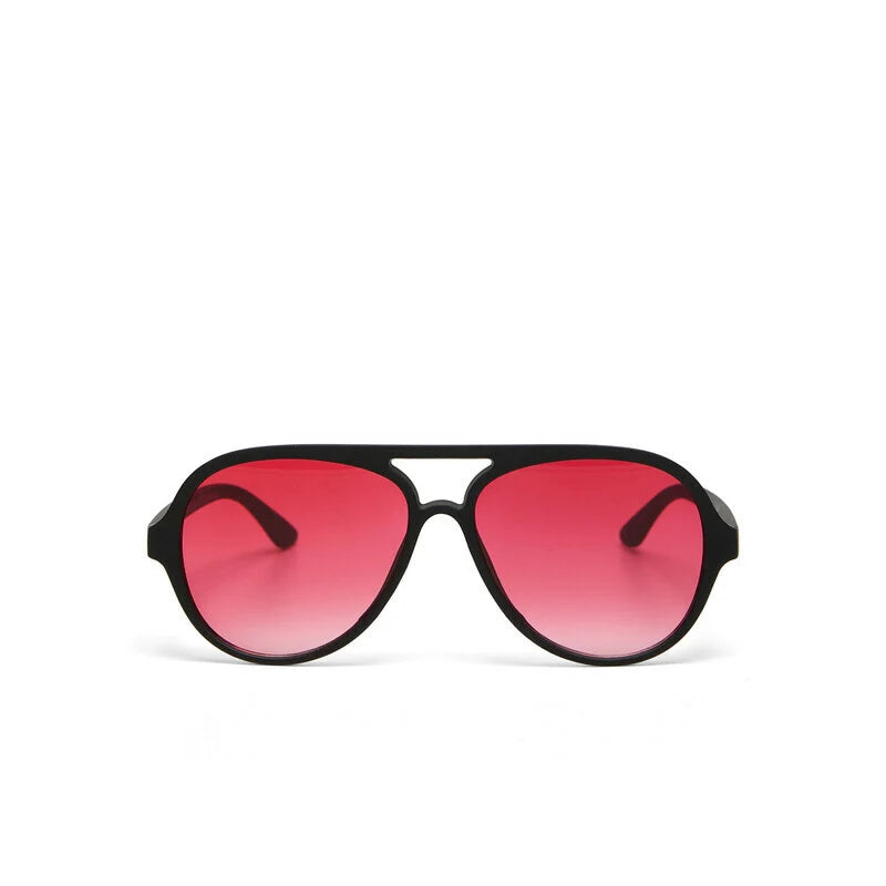 Occhiali da sole modello Alessio neri con lenti rosse - Più Forty