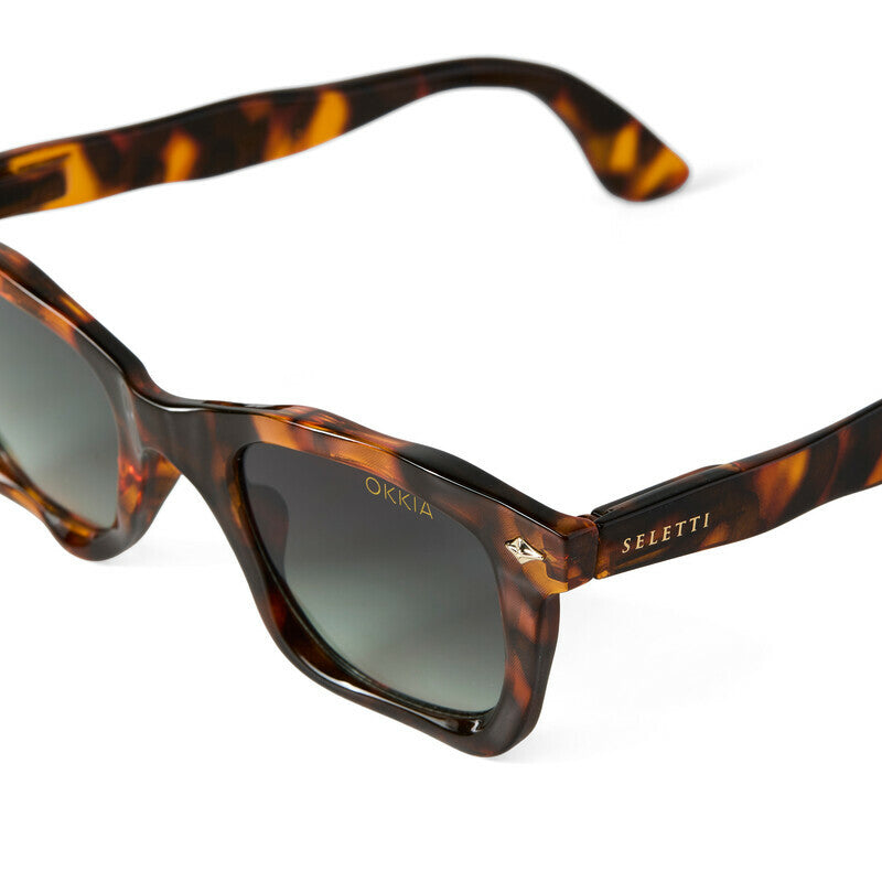 Occhiali da sole Seletti x OKKIA Dakota Havana con lenti verdi - Più Forty