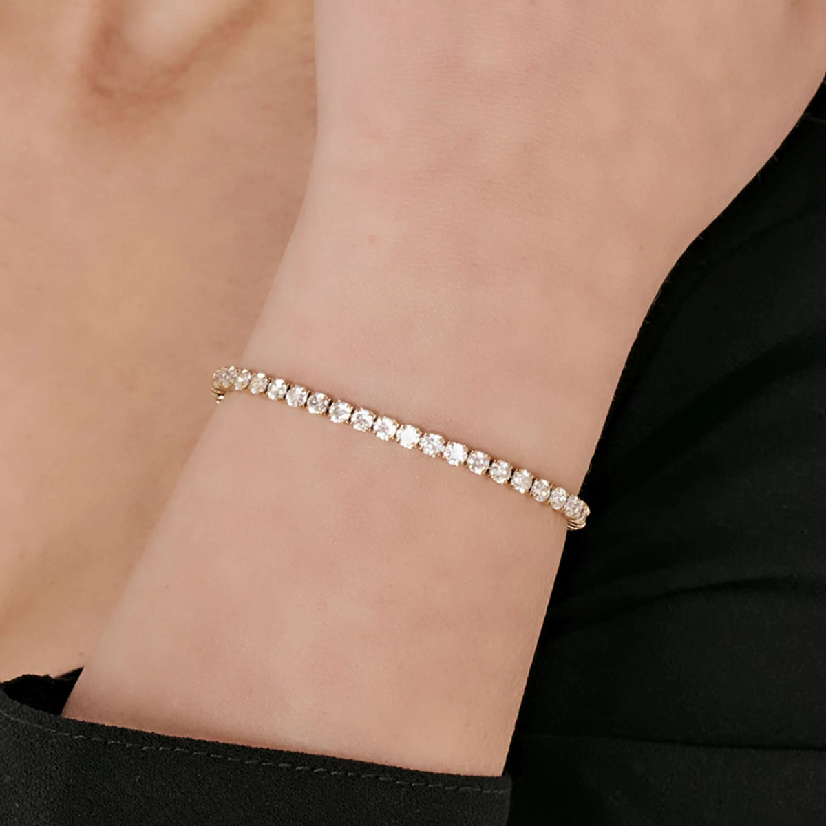 Bracciale tennis donna in acciaio IP Gold con cristalli bianchi - Luca Barra