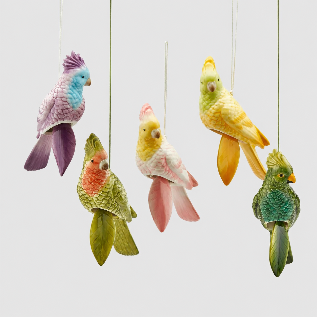 Decoro Pappagallo con Sonagli Colori Assortiti H. 20cm - EDG Enzo De Gasperi